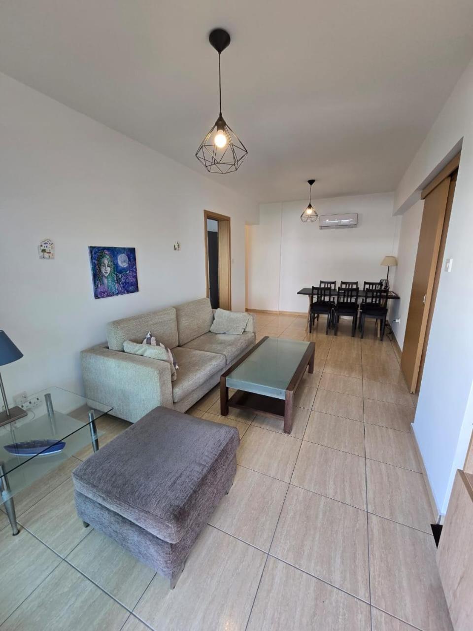 Carisa Downtown With Rooftop Pool Larnaca Exterior foto